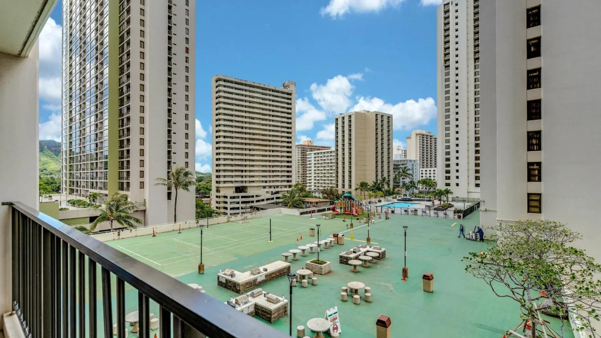 Standard Waikiki Banyan Condo With Mountain View Condo هونولولو 0*,